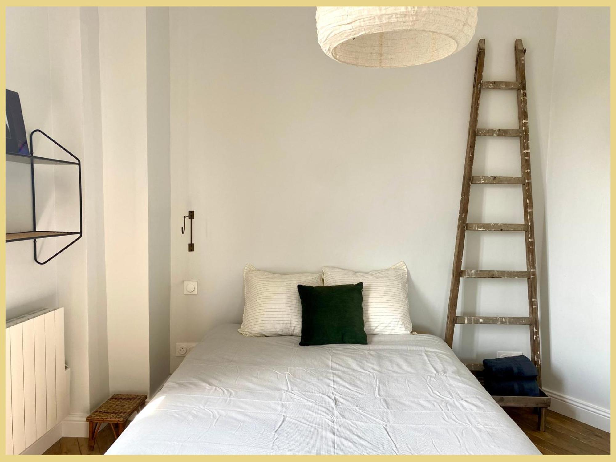 07 La Puce De St Ouen Apartment Сент-Уен Екстериор снимка